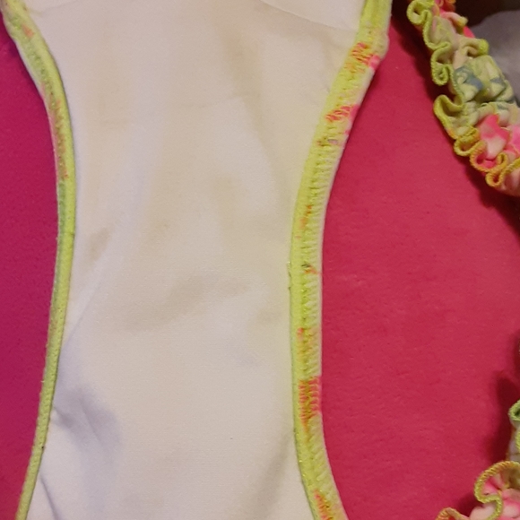 Victoria's secret size Medium neon orchid's bikini - Picture 5 of 5